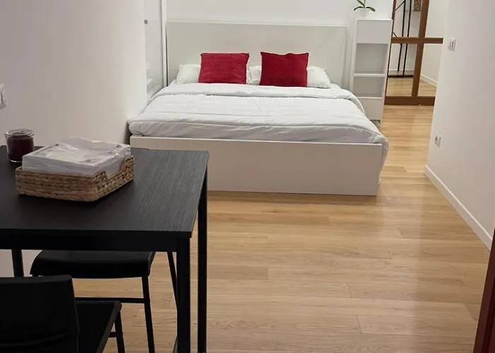 Casa Achille - Piazza Bologna * רומא