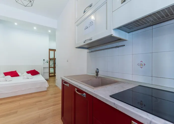 Casa Achille - Piazza Bologna * Rzym
