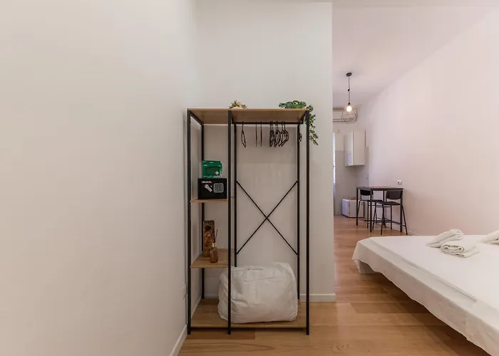 Casa Achille - Piazza Bologna Apartament *