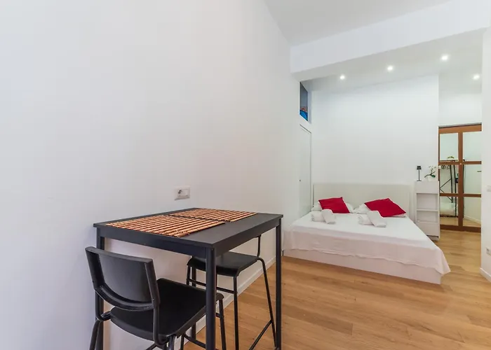 Casa Achille - Piazza Bologna Apartament *
